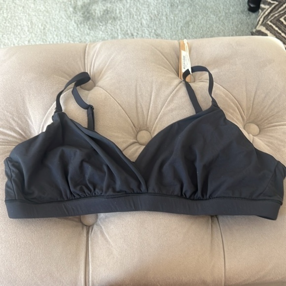 Skims Crossed Triangle Bralette